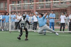 拓展“AI+教育”使用场